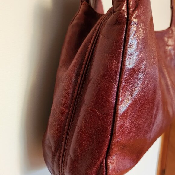 Vintage Burgundy Leather Bag - Picture 5 of 12